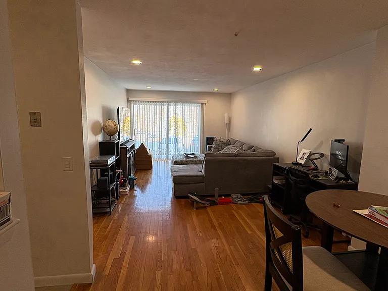 6 Gilson Rd #18 — Photo 3