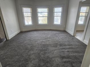 226 N 13th St #2, Escanaba, MI 49829