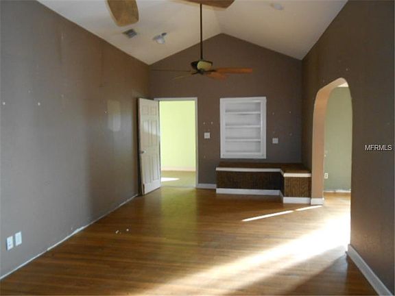 5th image of 3101 Avenue F NW