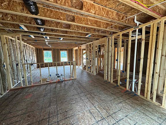 3rd image of 521 S 32nd St