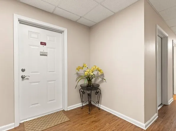 10 Felton St Unit 202, Brockton, MA 02301