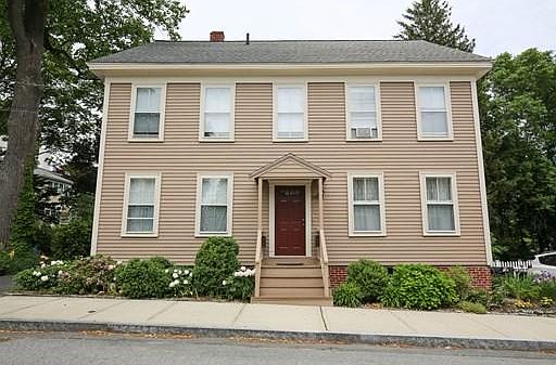 2nd image of 20 Tremont St #3