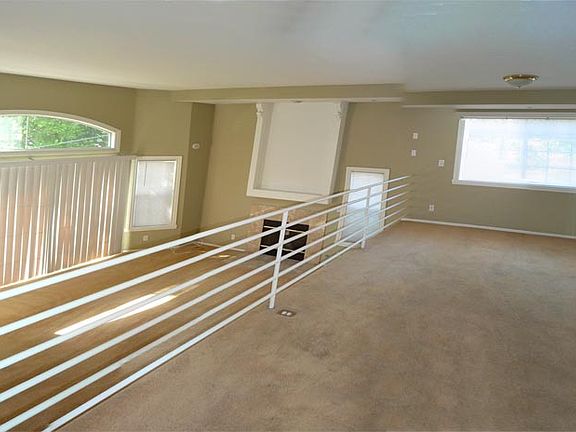 3rd image of 7109 Farralone Ave Unit 119
