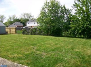 313 Thackeray Ln, Williamstown, NJ 08094