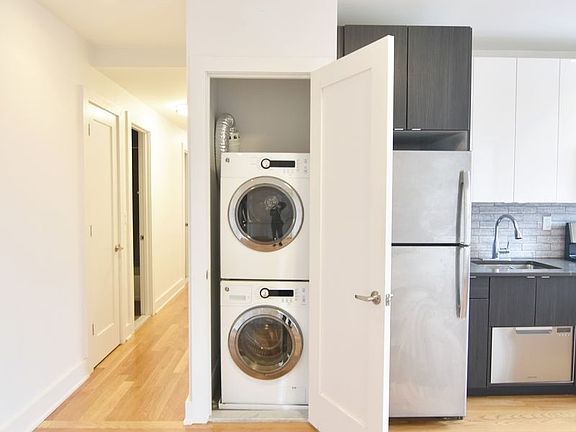 3rd image of 466 W 151st St APT 5C