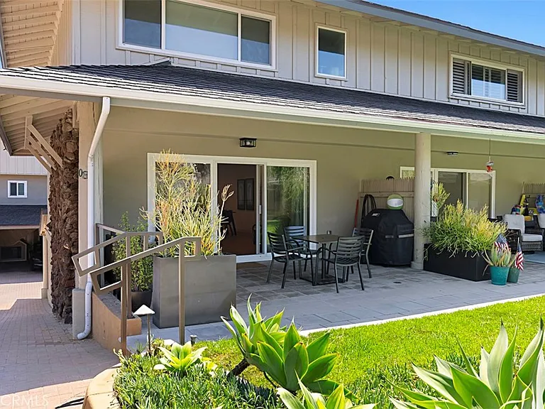 108 Blue Lagoon — Photo 1