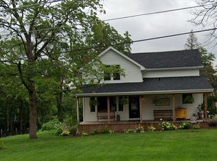 14231 Hillcrest Rd, Lemont, IL 60439