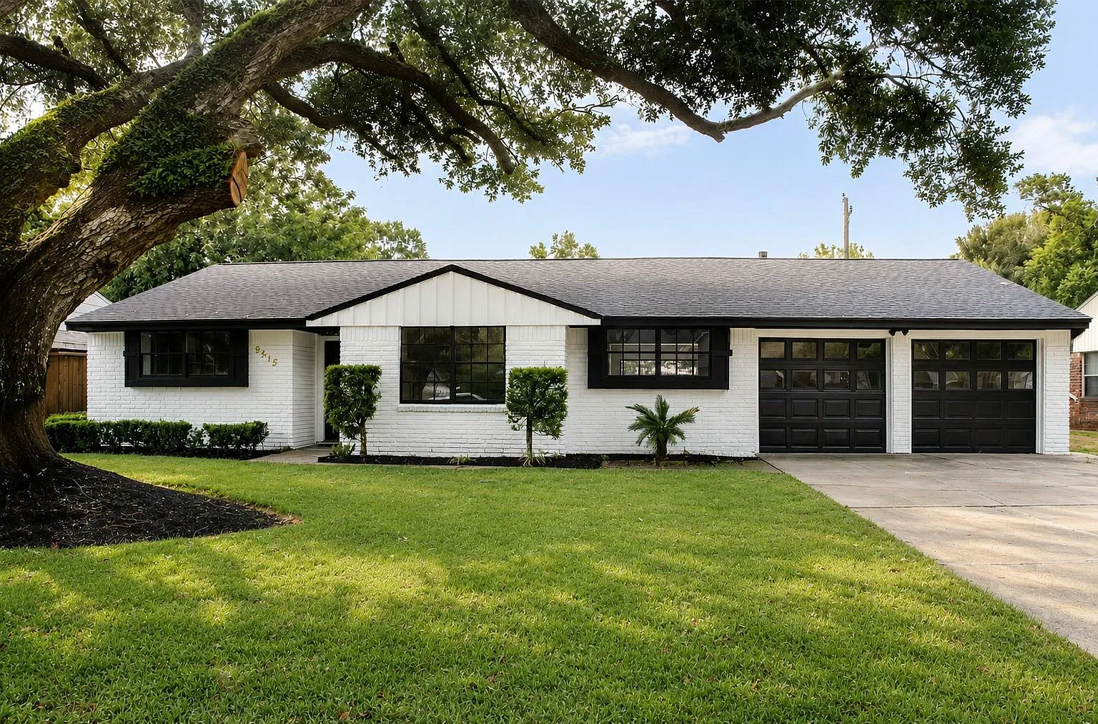 3 bed, 2.0 bath, 1641 sqft, $2,695 — Photo 1