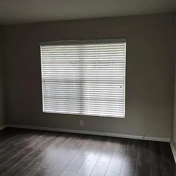 930 S Apopka Ave — Photo 1