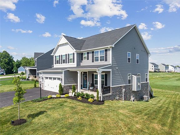 3rd image of 1057 Wedgewood Dr