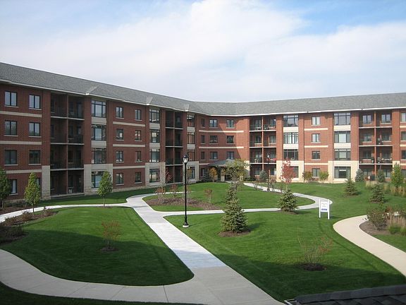 2nd image of 855 E 22nd St APT 219