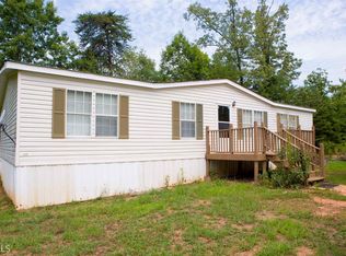 305 Raines Rd, Mountain rest, SC 29664