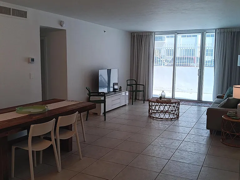 3001 S Ocean Dr #109 — Photo 8