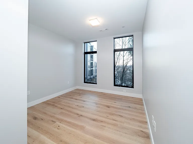 195 Washington St #525 — Photo 10