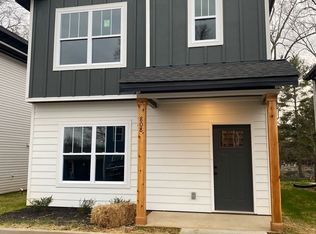 808 Lynes St, Clarksville, TN 37040