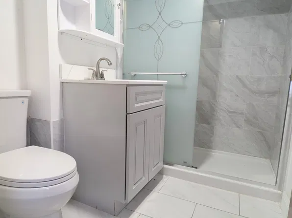 9 Aragon Ave Floor 1, Latham, NY 12110