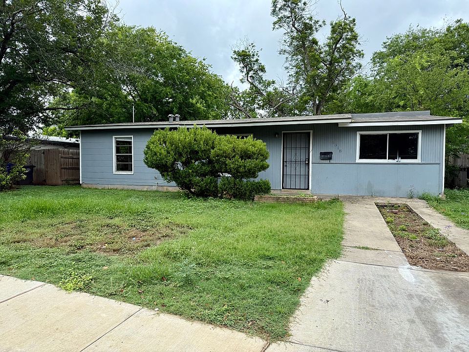 1st image of 4318 Wild Oak Dr