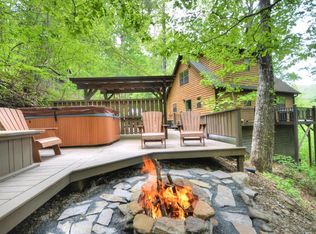 403 The Pnes, Robbinsville, NC 28771