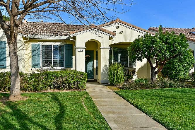 1st image of 1415 Cypress Ct
