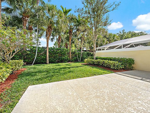 2nd image of 474 Capistrano Drive