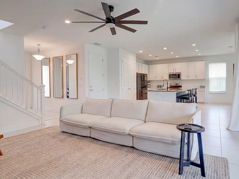 3338 Great Banyan Way — Photo 15