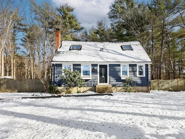 1438 West St, Mansfield, MA 02048