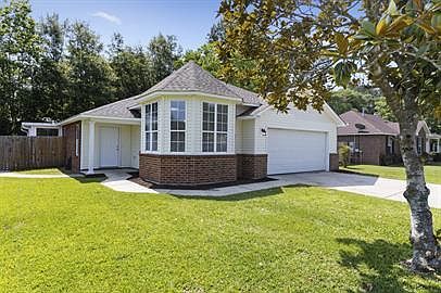 3rd image of 13182 Trailwood Dr