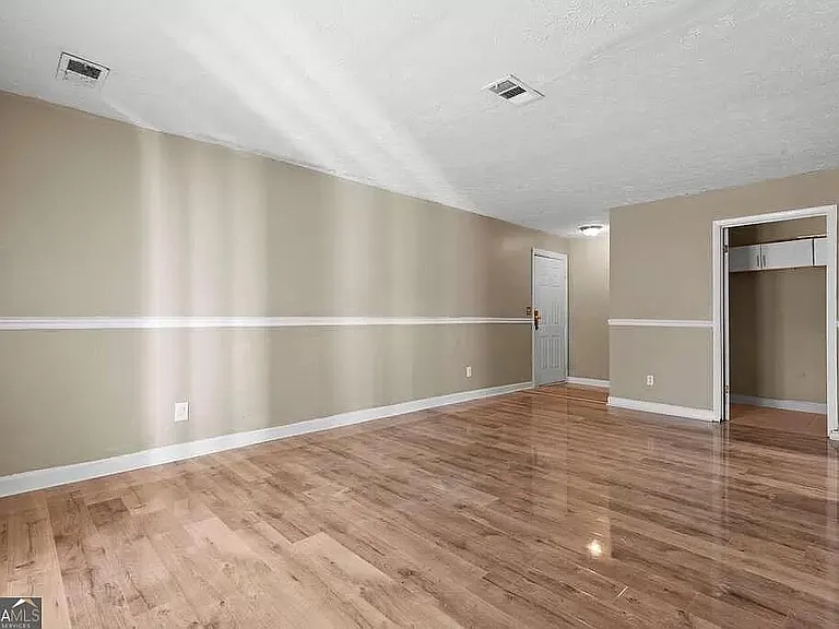 3605 Woodbriar Cir — Photo 9