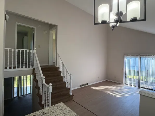 4646 Stauffer Ave SE, Grand Rapids, MI 49508