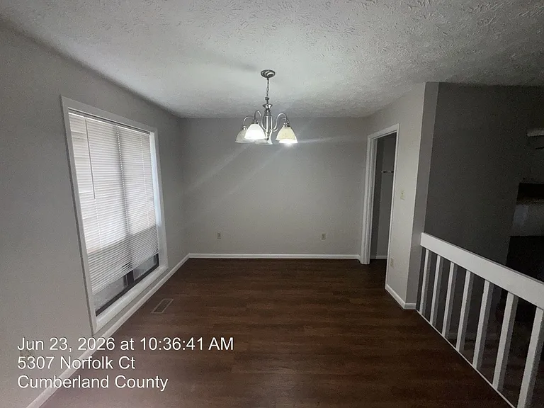 5307 Norfolk Ct — Photo 4