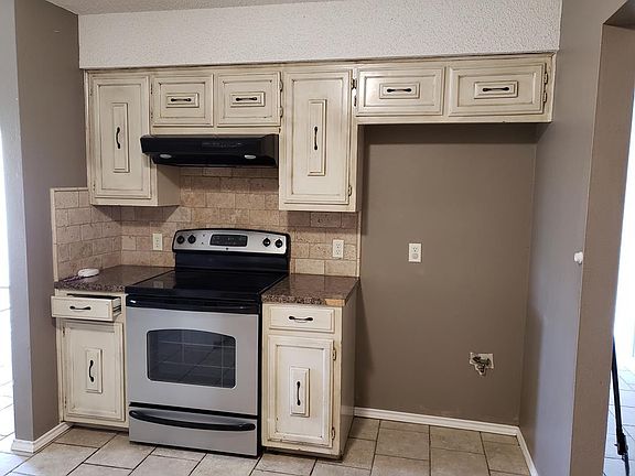 5th image of 5109 W Illinois Ave