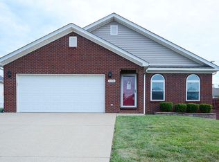 2036 Osprey Cv, Shelbyville, KY 40065