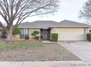 5314 Spindletree Dr, Wichita Falls, TX 76310