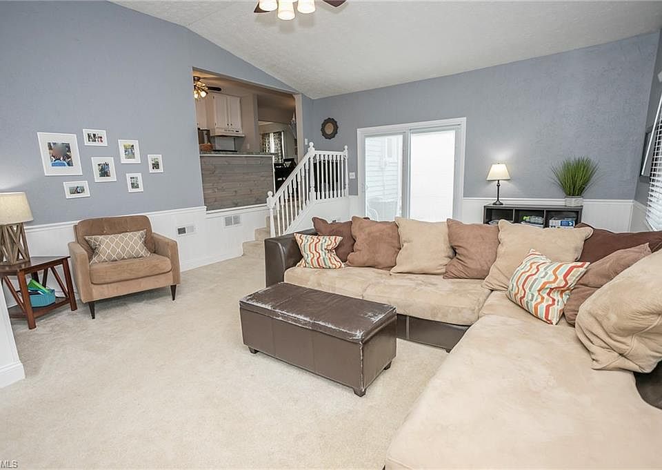 5219 Lynd Ave, Lyndhurst, OH 44124 Zillow