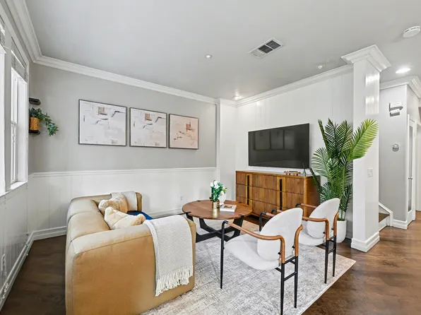 24731 Valleywalk St Unit 6, Murrieta, CA 92562