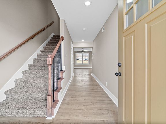 5th image of 17 Echo Rdg Lot 17