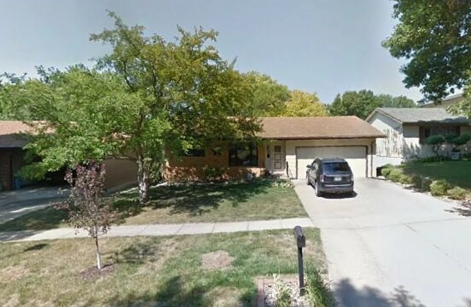 1st image of 3017 Cheyenne Blvd