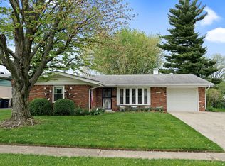 1402 Arcola Ct, Beech Grove, IN 46107
