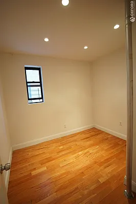 Rented by Oxford Property Group | media 38