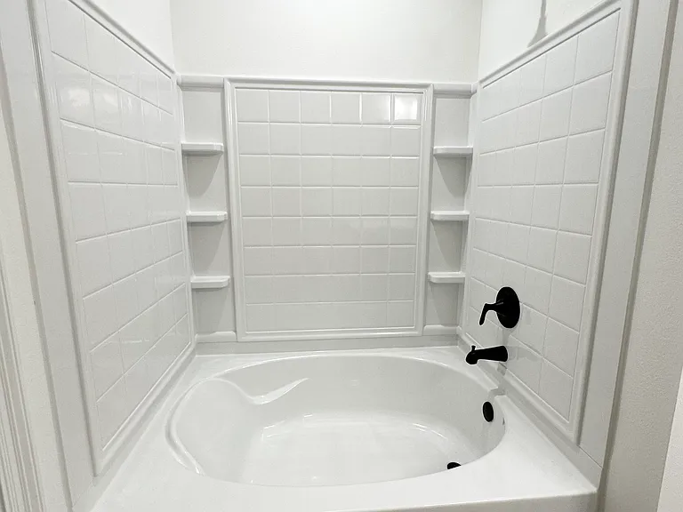 7382 Alley Oak Ln — Photo 14