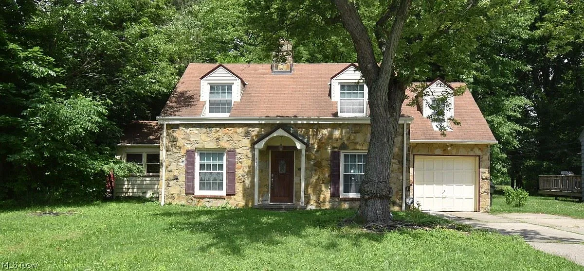 4403 Neville Rd photo 1