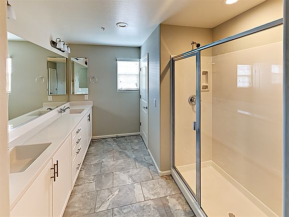 5th image of 20785 W Thomas Rd