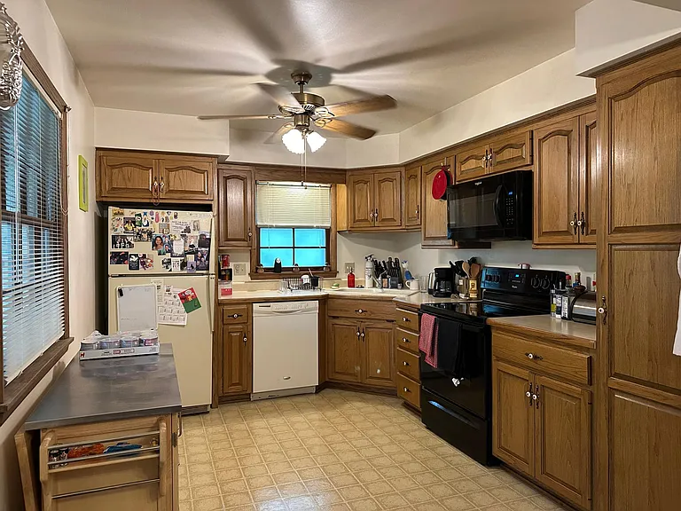 5709 Piping Rock Rd — Photo 4
