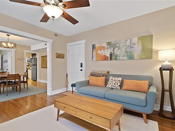 3rd image of 5129 Wyandotte St #5