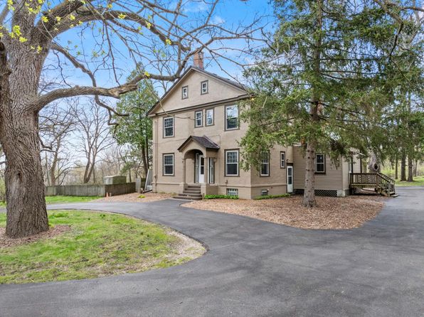 28094 East State ROAD, Island Lake, IL 60042
