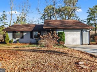 2057 Bixler Cir, Decatur, GA 30032