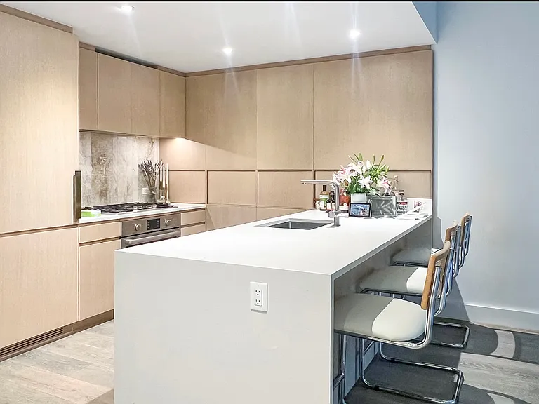 10 Nevins St #8F — Photo 4