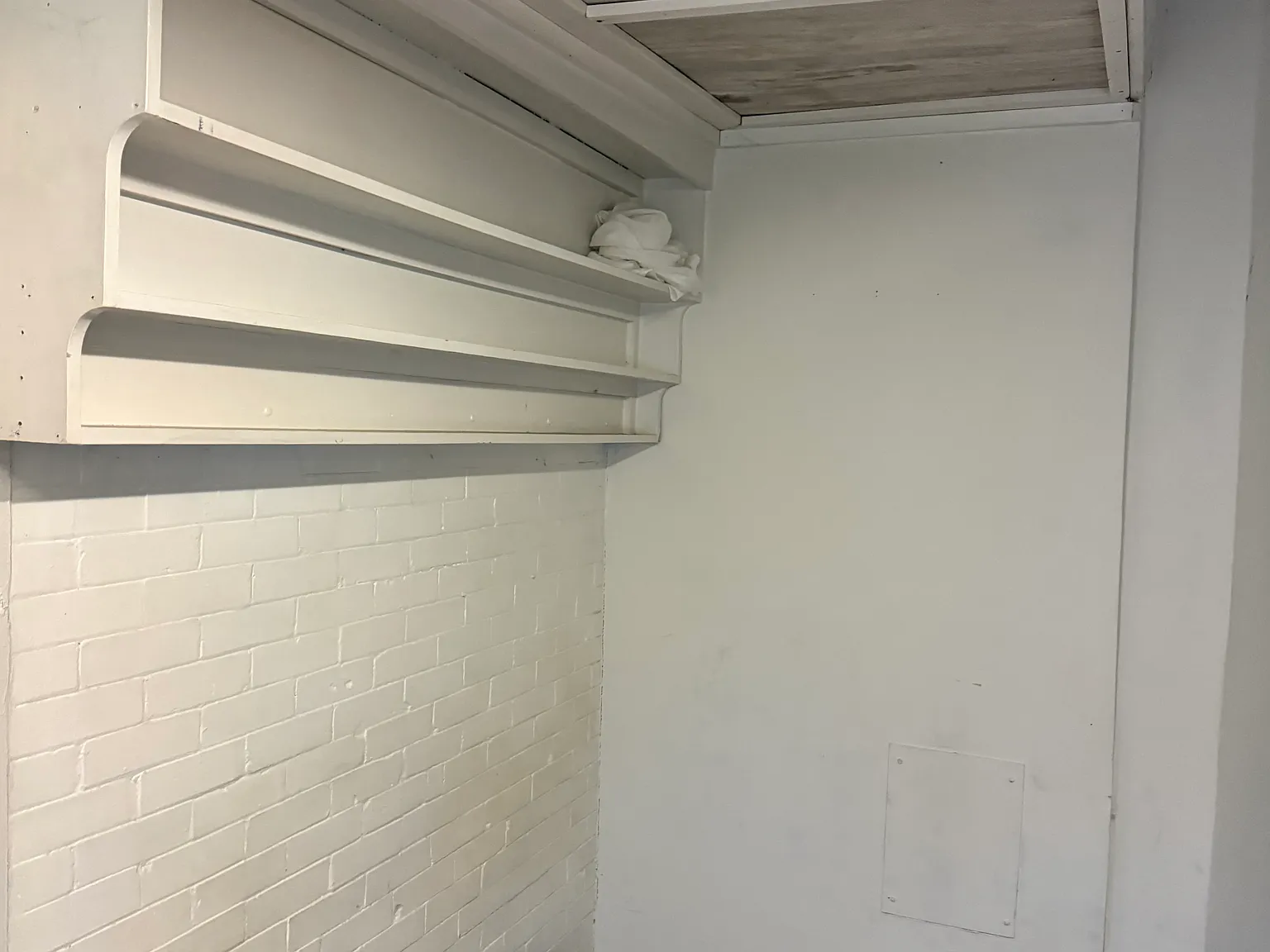 1 bed, $700 — Photo 2