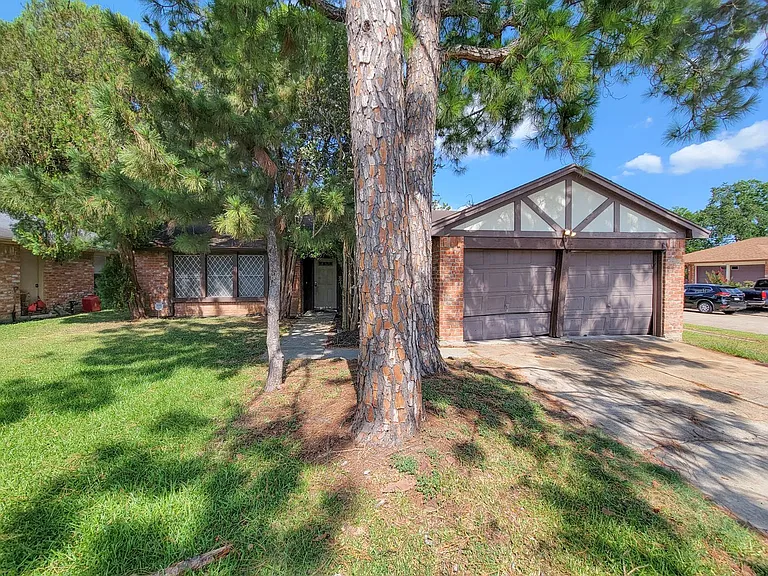 9415 Beckford Dr — Photo 28
