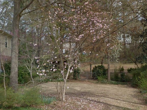 3rd image of 5617 Harborview Ln